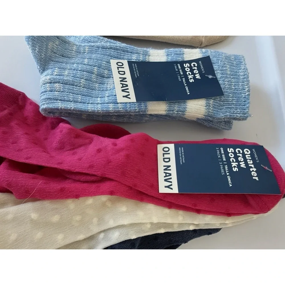 Old Navy Women's Sock Lot 12 Pairs Crew Quarter Crew No Show Mixed